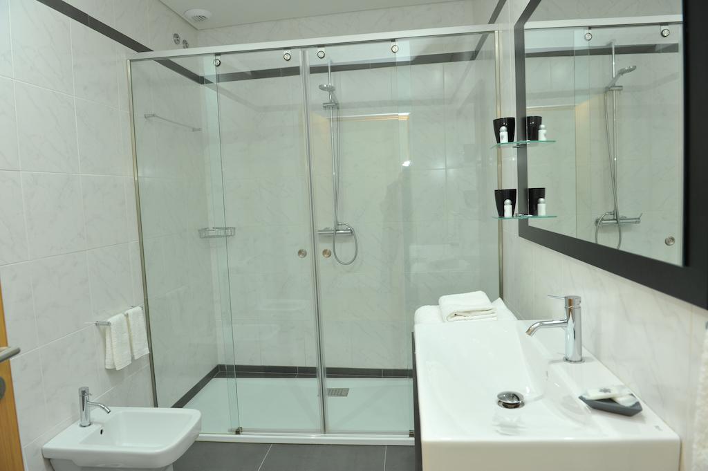 Pensao Santo Antonio Hotel Vila Nova de Famalicão Стая снимка